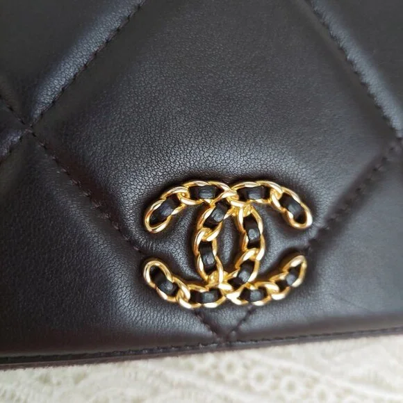 SOLD CHANEL 19 Quilted Lambskin Matelasse Long Zip Around Dark Brown Wallet - Picture 5 of 15